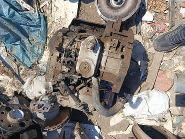 suret qutusu satilir: Xüsusiyyətlər: - Dizel tipli, bir silindrli/iki hissə mövcuddur. - — 2