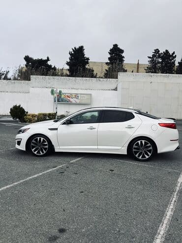 kia optima monitor: Kia Optima: 2 l | 2014 il Sedan — 3