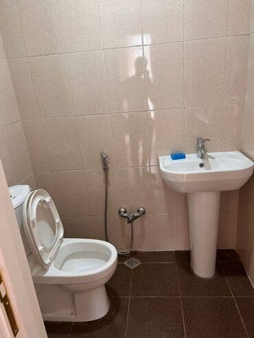 xutor kiraye: Yasamalda midada 12 mertebeli binanın 4-ci mərtəbəsində yerləşən ümumi — 9