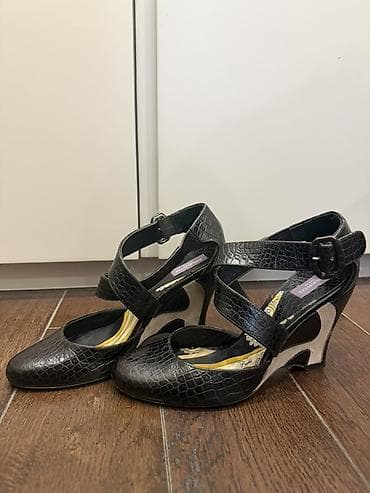 Туфли, Размер: 37, цвет - Черный, Б/у at lalafo.az — 2 Туфли, Размер: 37, цвет - Черный, Б/у — 2