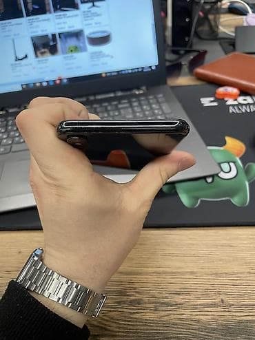 ayfonu: IPhone Xs Max — 3