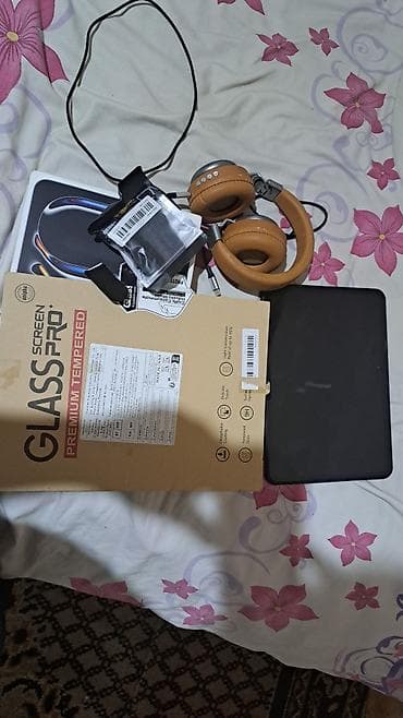 ipad mini a17 pro: IPad Pro (11"2024) – Space Gray Xüsusiyyətlər: - Model: iPad Pro 11" — 2