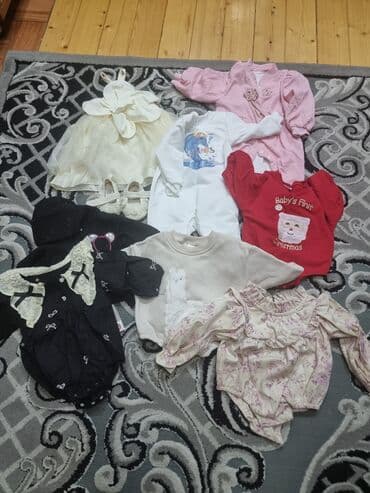 Uşaq geyimləri dəsti - Ağ krem rəngli ziyafət donu (çiçək detalı, tül