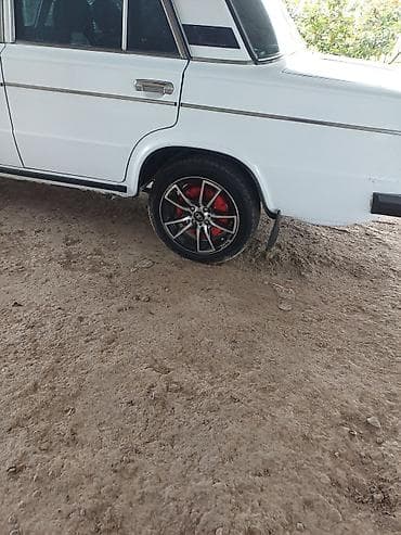 islenmis acar desti: 4 ədəd yüngül lehimli disk və şin komplekti - Disklər: 15 düym — 8