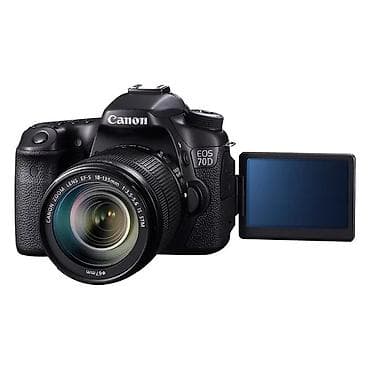 Canon EOS 70D DSLR fotoaparat + EF-S 18-135mm f/3.5-5.6 IS STM