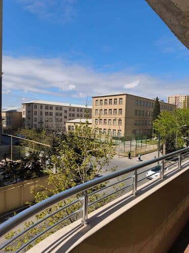 kirayə qarayev: 4 otaqli temirli satilir — 59