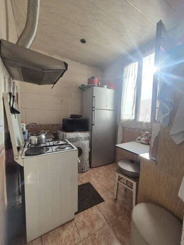 ismayıllı rayonu: Bakı, 2 otaqlı, Köhnə tikili, m. 20 Yanvar, 60 kv. m — 10