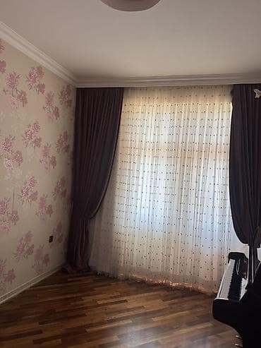 Qırmızı-bənövşəyi qalın pərdə + ağ tül dəsti - Ölçü: standart lalafo.az -da Qırmızı-bənövşəyi qalın pərdə + ağ tül dəsti - Ölçü: standart