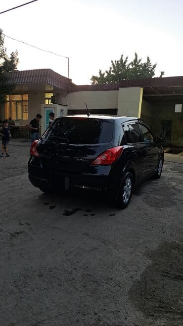 akkumlyator satışı: Nissan Tiida: 1.6 л | 2008 г. Седан — 2