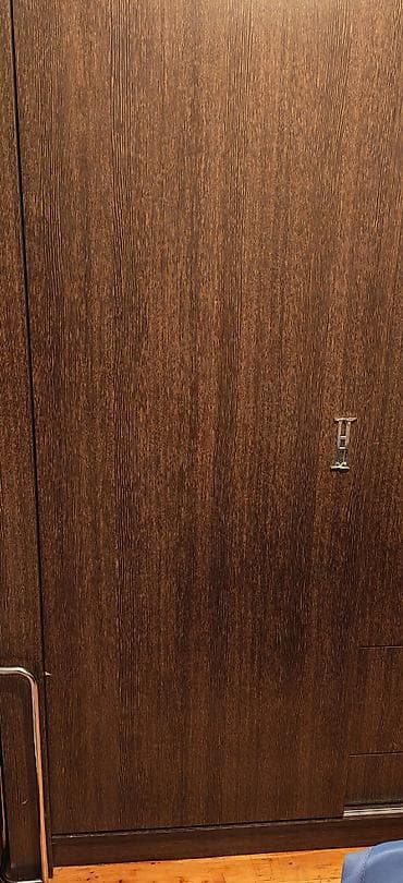 taxt pakrivali: 2 qapılı, Güzgülü, Qəhvəyi, Taxta, Kupe, Düz dolab — 3