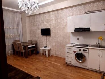 qarayev obyekt: Qaraev metrosuna yaxin 17 mertebeli binanın 3-cu mərtəbəsində — 11