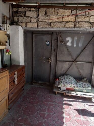 kirayə evlər nərimanov metro: Mənzil – həyət evi tipli girişli Nerimanov 82nömreli mektebin yanında — 4