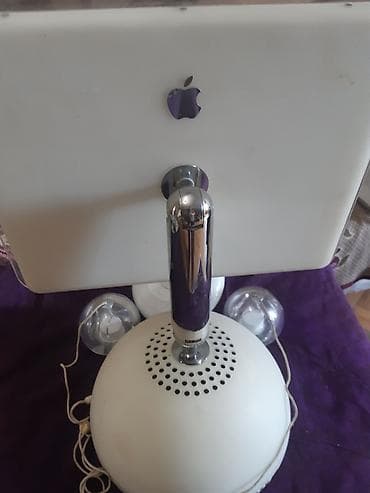 iphone komputer qiymetleri: Два компьютера 1го поколения2002/3 I MAC APPLE 700 ман($3990) и — 2
