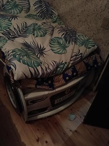 akril mdf: Uşaq üçün “maşın” formalı çarpayı - Dizayn: Real avtomobil ön hissəsi — 2