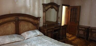 turbo az ford transit 16 1: Bakı, 8-ci mikrorayon, 4 otaqlı, Köhnə tikili, 80 kv. m — 18