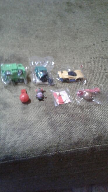 qadın maşınları qiyməti: Ushaqlar ucun Oyuncaq mashinlar satilir tezediler 1 ededi 2 ve 3 azn — 3