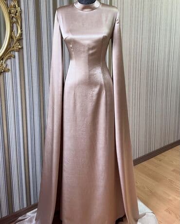 Ziyafət donu, Maksi, M