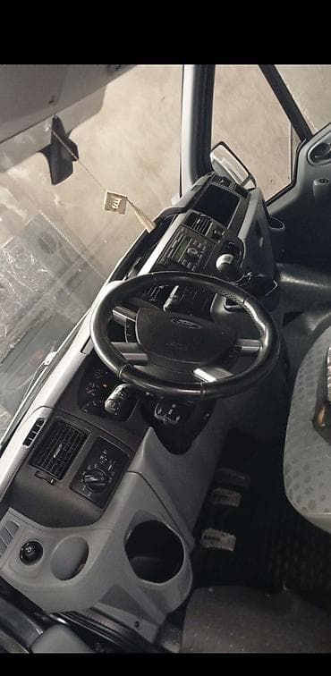 Avtomobil satışı: Ford Transit: 2.2 l | 2009 il 250561 km Mikroavtobus — 9