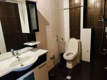 7ci mikrorayonda kiraye evler: 20 YANVAR metrosunun yaxınlığında Şamaxinkada 17 mertebeli binanın — 2