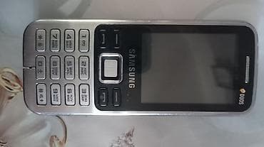 philips xenium 9@9u: Samsung rəng - Gümüşü, İki sim kartlı — 2