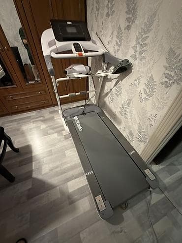 qaci: JN Cardio qaçış trenajoru 120 kg - Brend/model: JN Cardio (LED/LCD — 4