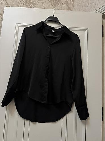 atlas kofta: Qara iki parçalı qadın dəsti - Tərkib: Zərif, axıcı parça (ipək — 2