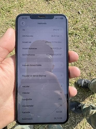 iphone red: IPhone 11 Pro Max, 64 GB, Qızılı, Face ID — 3