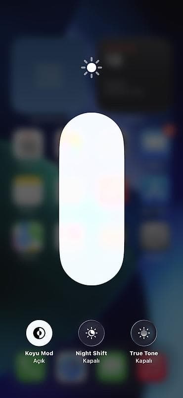 kamera ev: IPhone 15 Pro, 128 GB, Natural Titanium, Face ID — 10