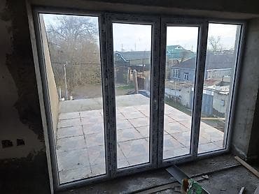 plastik qapi pencere satisi: PVC pencere Hündürlük 1.9 m / Eni 2.5 m. Teze qoyulub. Deyişiklik — 3