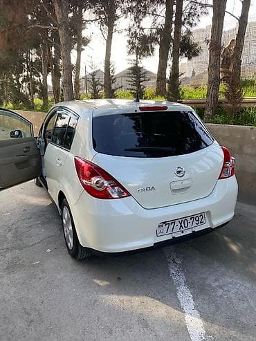 Nissan Tiida: 1.5 l | 2012 il Hetçbek lalafo.az -da Nissan Tiida: 1.5 l | 2012 il Hetçbek