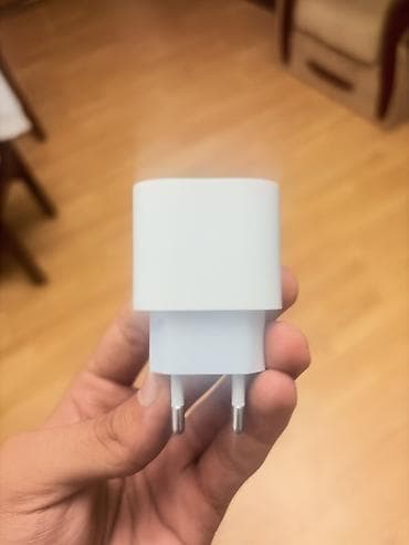 honor x3 pro: USB‑C divar şarj adaptoru - Giriş: 100–240V, 50/60Hz (EU tipli iki — 1