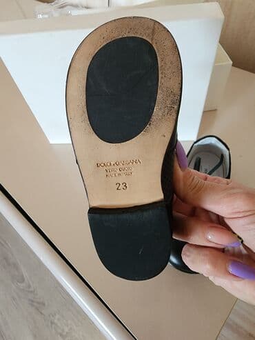 uwaq ucun tortlar: Tuflilər, Oğlan üçün, 23 — 2