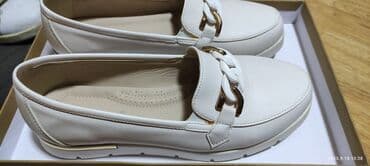 ağ mokasinlər: Polaris qadın mokasinləri,1-cə dəfə toya geyinilib.37 yazılsa da 38 — 2