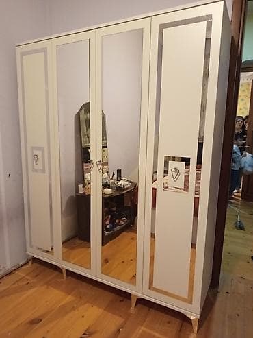 iki qapili dolab: Yeni, 4 qapılı, Güzgülü, Bej, Digər material, Açılan, Düz dolab — 2