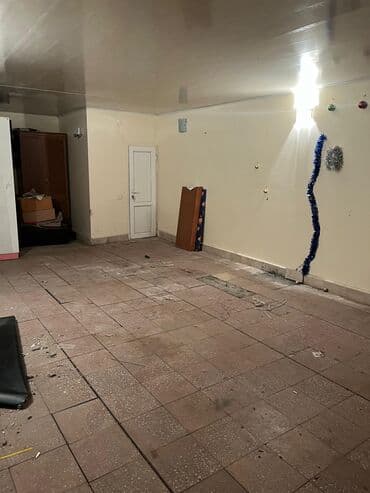 velosiped kirayə: Ehmedlide dawdan qaraj icareye verilir.Sklad,ambar kimi.suyu,ayaq yolu — 2