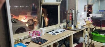 sumqayit bulvarinda restoranlar: Neftciler metrosuna yaxin yerləşən donər evi obyekt yerləsən ümumi — 10