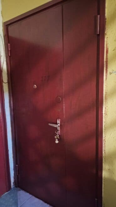 işlənmiş dəmir qapilar: Material: qalın metal lövhə, möhkəm metal karkas - Rəng: tünd — 1