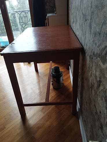 qara sade donlar: Stol 110 En 68 sm ayaqqdan 77 sm Bərk stoldur — 7