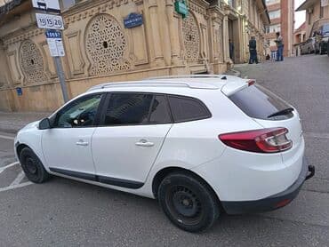 grand cherokee: Renault Megane Grandtour (universa), ağ rəng Dizel dCi Xüsusiyyətlər — 2
