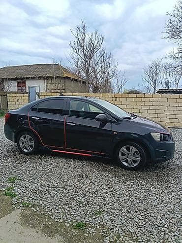 chevrolet aveo: Chevrolet Aveo sedan - Korpus: 4 qapılı sedan, qara rəng, kuzov — 5