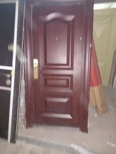 plastik qapılar işlənmiş: İşlənmiş Giriş qapısı 90x230 sm Zəmanətsiz, Ödənişli quraşdırma, Ünvandan götürmə — 6