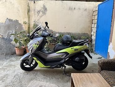 - ST max 150, 150 sm3, 2024 il, 12424 km — 2