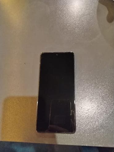 redmi k80 pro: Redmi smartfon Xüsusiyyətlər: - Arxa kamera: 108 MP əsas modul — 2