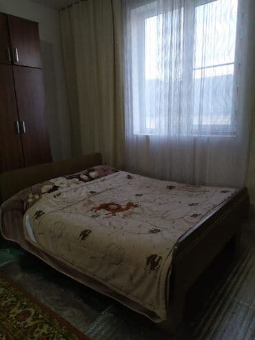 стол в кабинет руководителя: Двуспальная кровать — 1