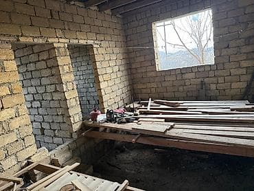 Sumqayit Arxiv idaresinin arxasi. 76-cı məhəllə. Satış üçün yarımçıq — 10