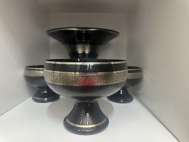 Versace desdir yenidi tek meyve qabisina 210 azn alinib .Qara şüşə lalafo.az -da Versace desdir yenidi tek meyve qabisina 210 azn alinib .Qara şüşə