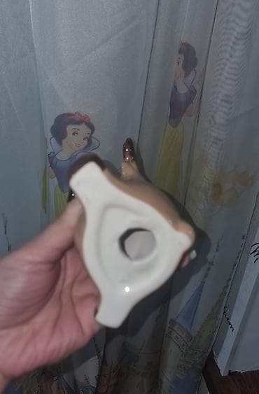 yeni ilə aid bəzəklər: Keramik şamlıq – maral fiquru - Material: parlaq glazurlu keramika - — 2