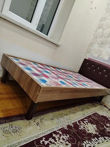 tek kravat: İşlənmiş, Təknəfərlik çarpayı, Bazasız, Matrassız, Siyirməsiz — 2