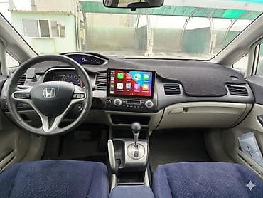 Honda Civic: 1.3 l | 2007 il Sedan — 5