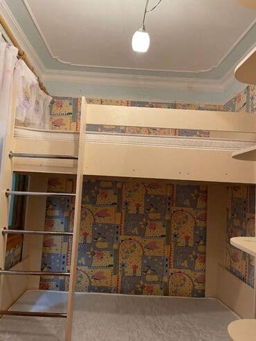 otaq yoldaşı qız: Suraxanı rayonu Yeni Günəşli qəsəbəsində köhnə tikili 9 mertebeli — 4